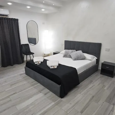 Apartment Wonder House